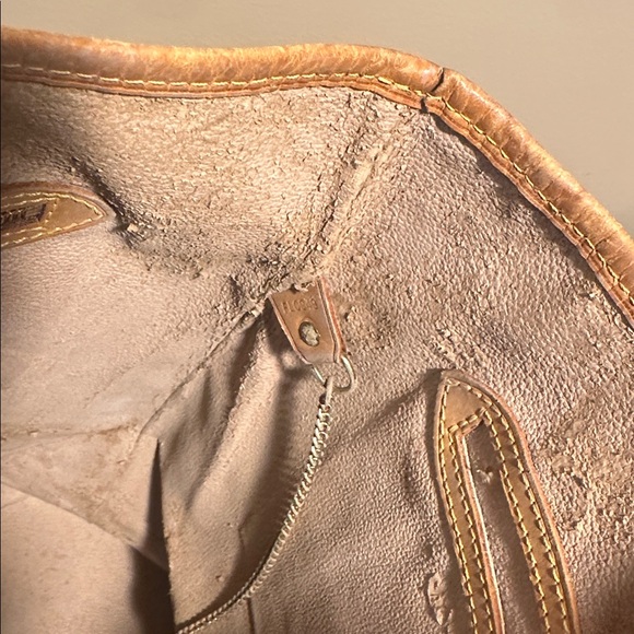 Vintage Louis Vuitton Tote Bag Bucket GM. - Picture 10 of 17